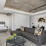 The Signature Luxury Apartments